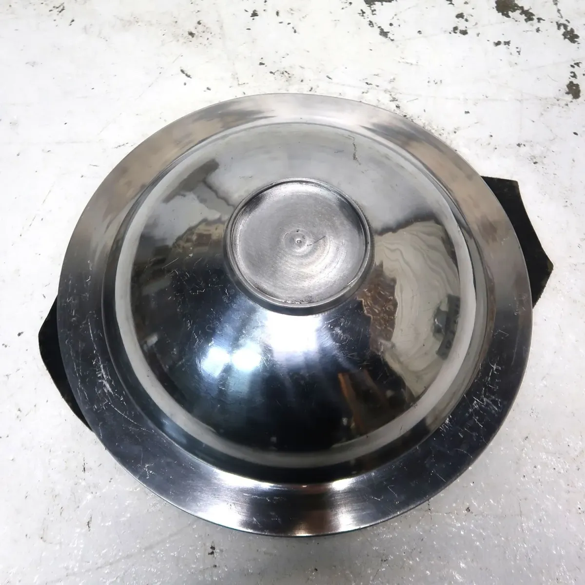 ビンテージ メタル ボウル