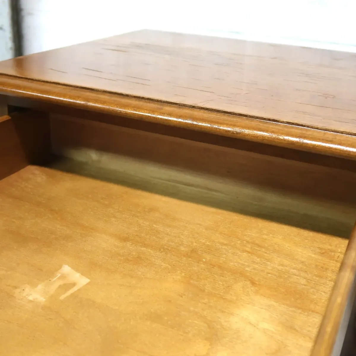 Ethan Allen アンティーク ナイトスタンド