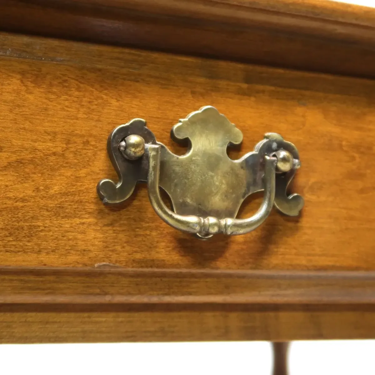 Ethan Allen アンティーク ナイトスタンド