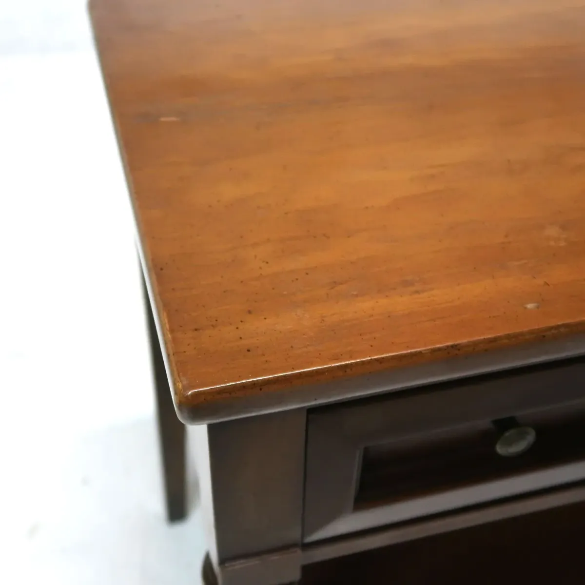 White FINE FURNITURE アンティーク ナイトスタンド