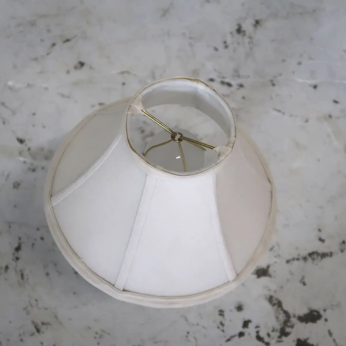 アンティーク ガラスベース テーブルランプ