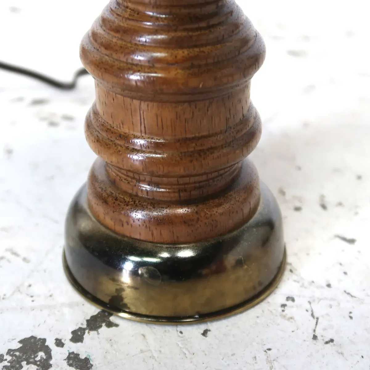 アンティーク モダンデザイン テーブルランプ