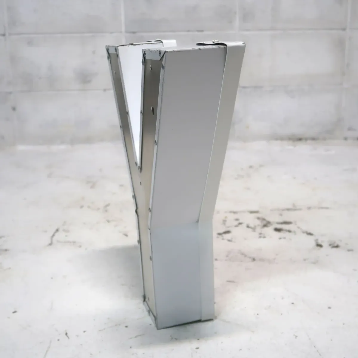 ビンテージ レターサイン Y