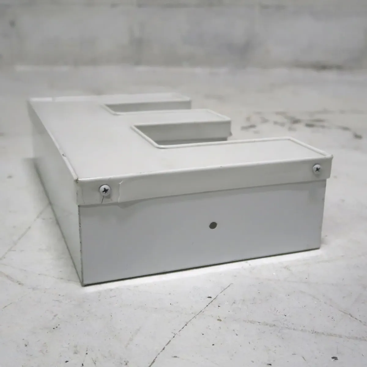 ビンテージ レターサイン E