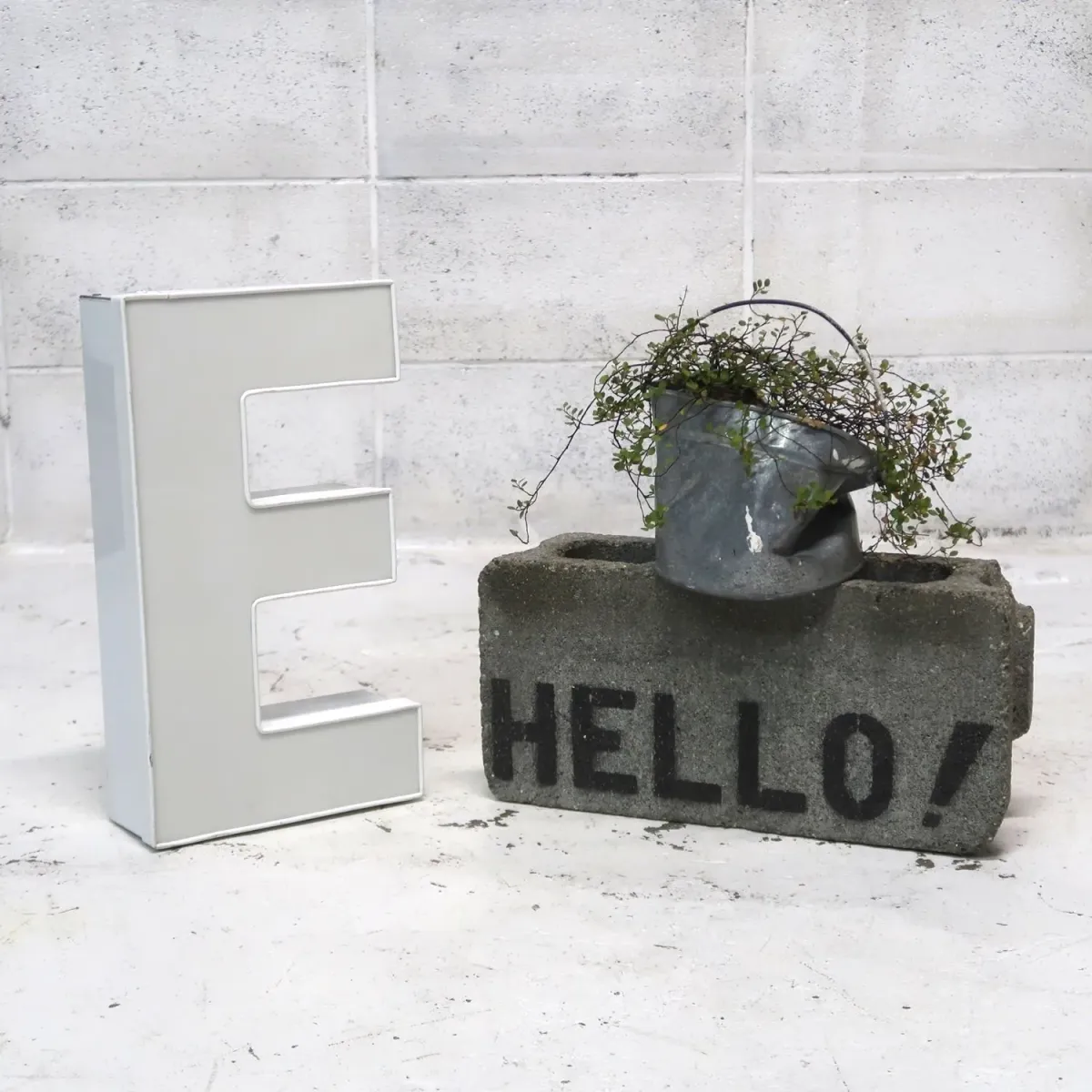 ビンテージ レターサイン E