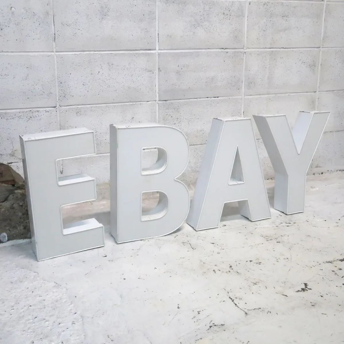 ビンテージ レターサイン E