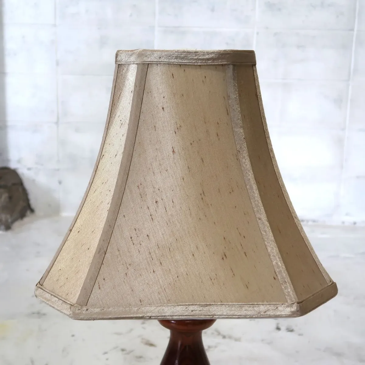 アンティーク モダンデザイン テーブルランプ