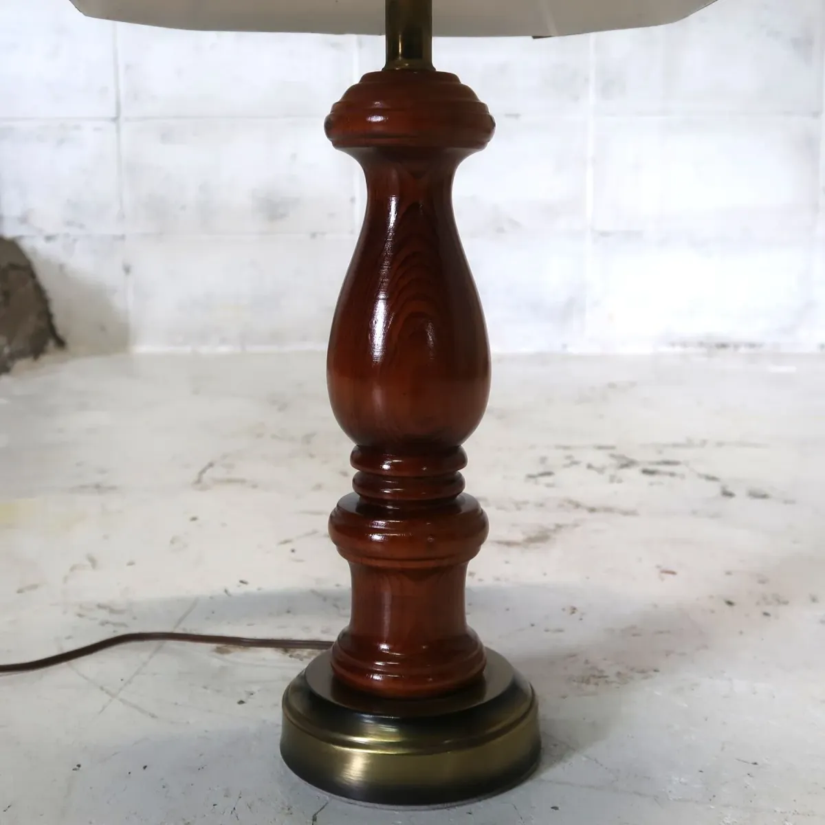 アンティーク モダンデザイン テーブルランプ