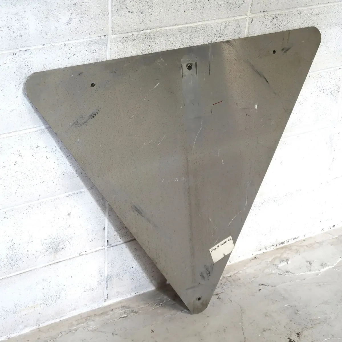 YIELD ビンテージ ロードサイン