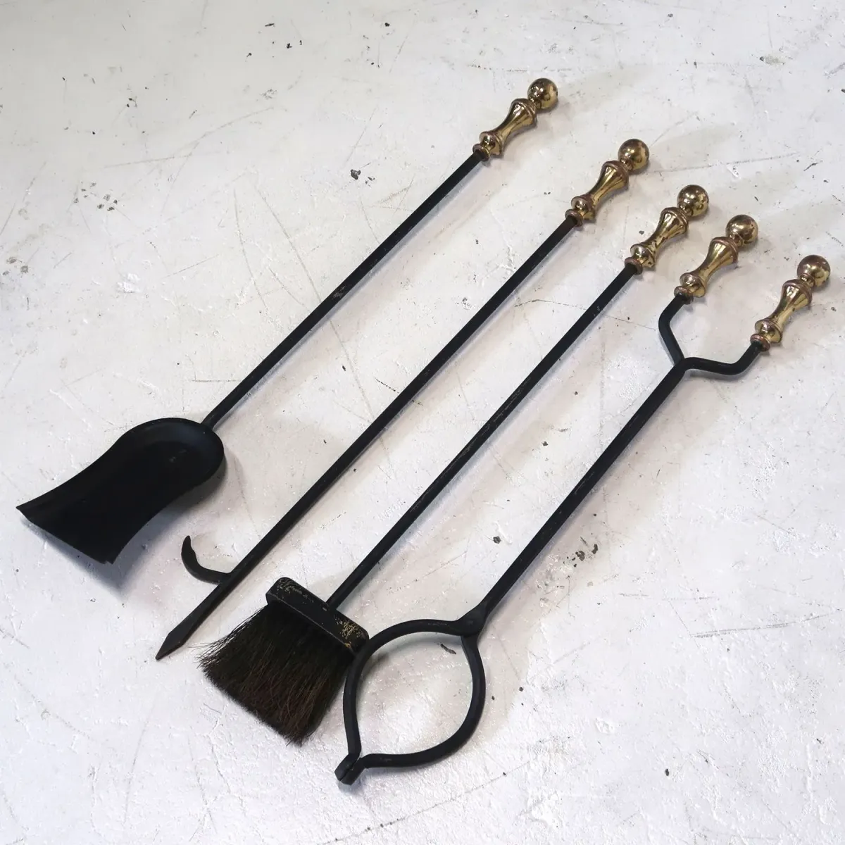 THE ADAMS CO. ビンテージ メタル ファイヤーツールセット