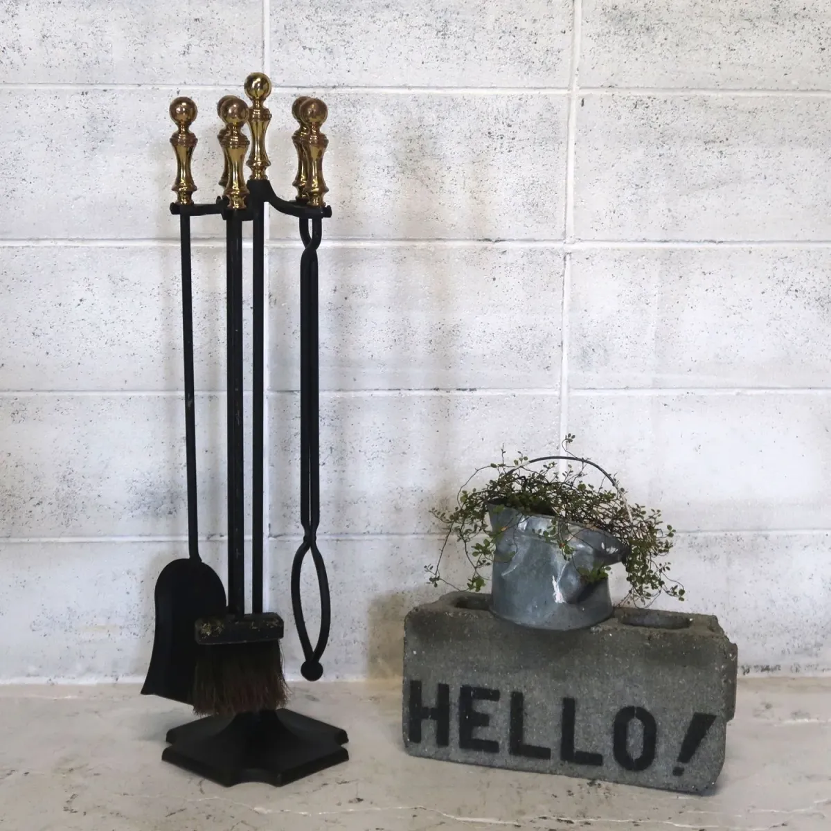 THE ADAMS CO. ビンテージ メタル ファイヤーツールセット