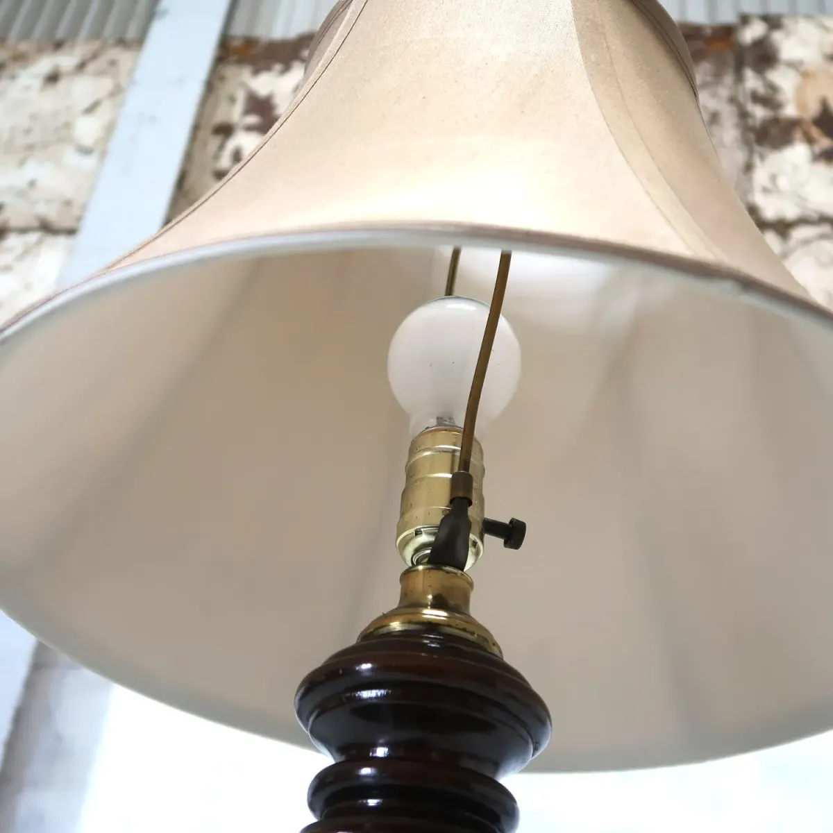 アンティーク モダンデザイン テーブルランプ