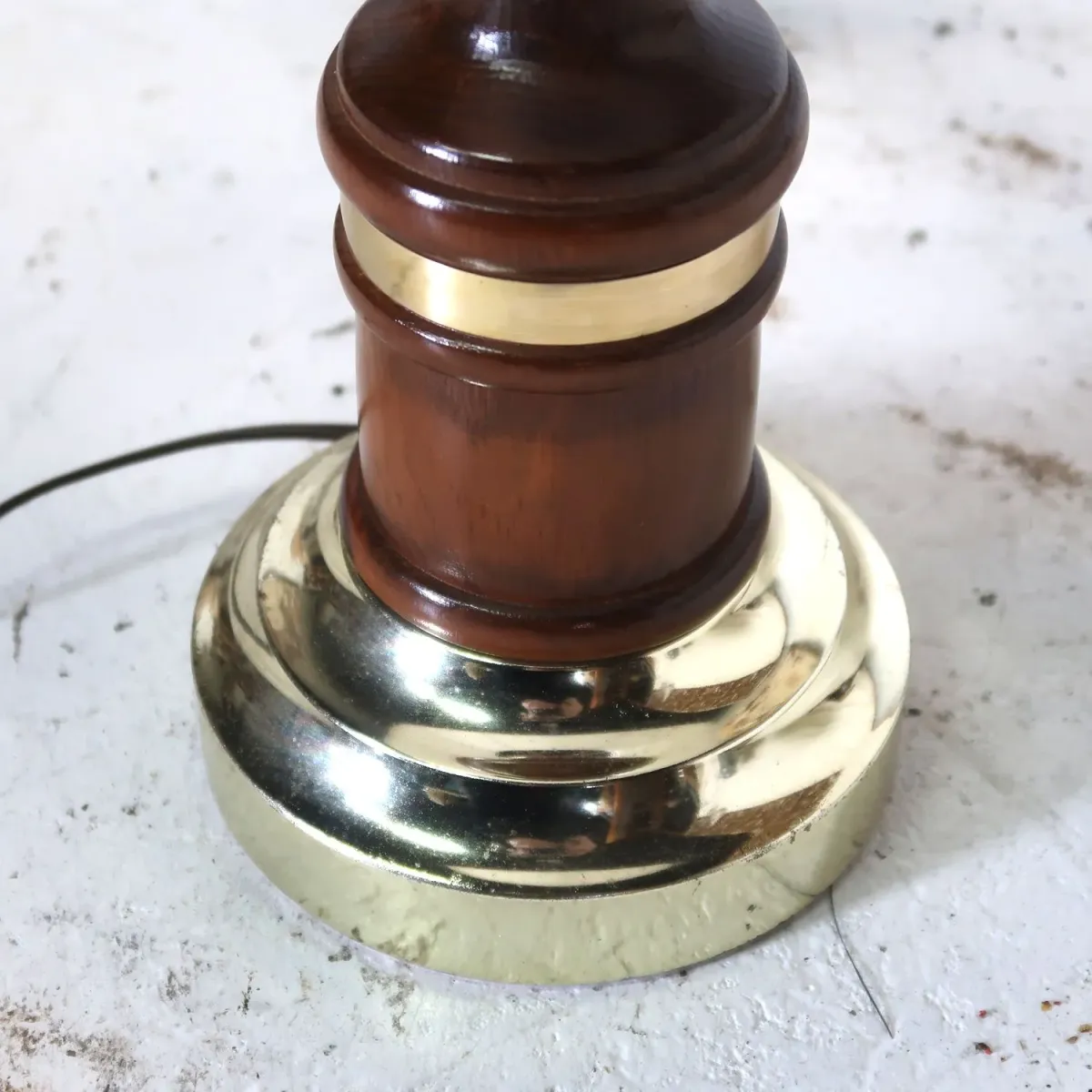 アンティーク モダンデザイン テーブルランプ