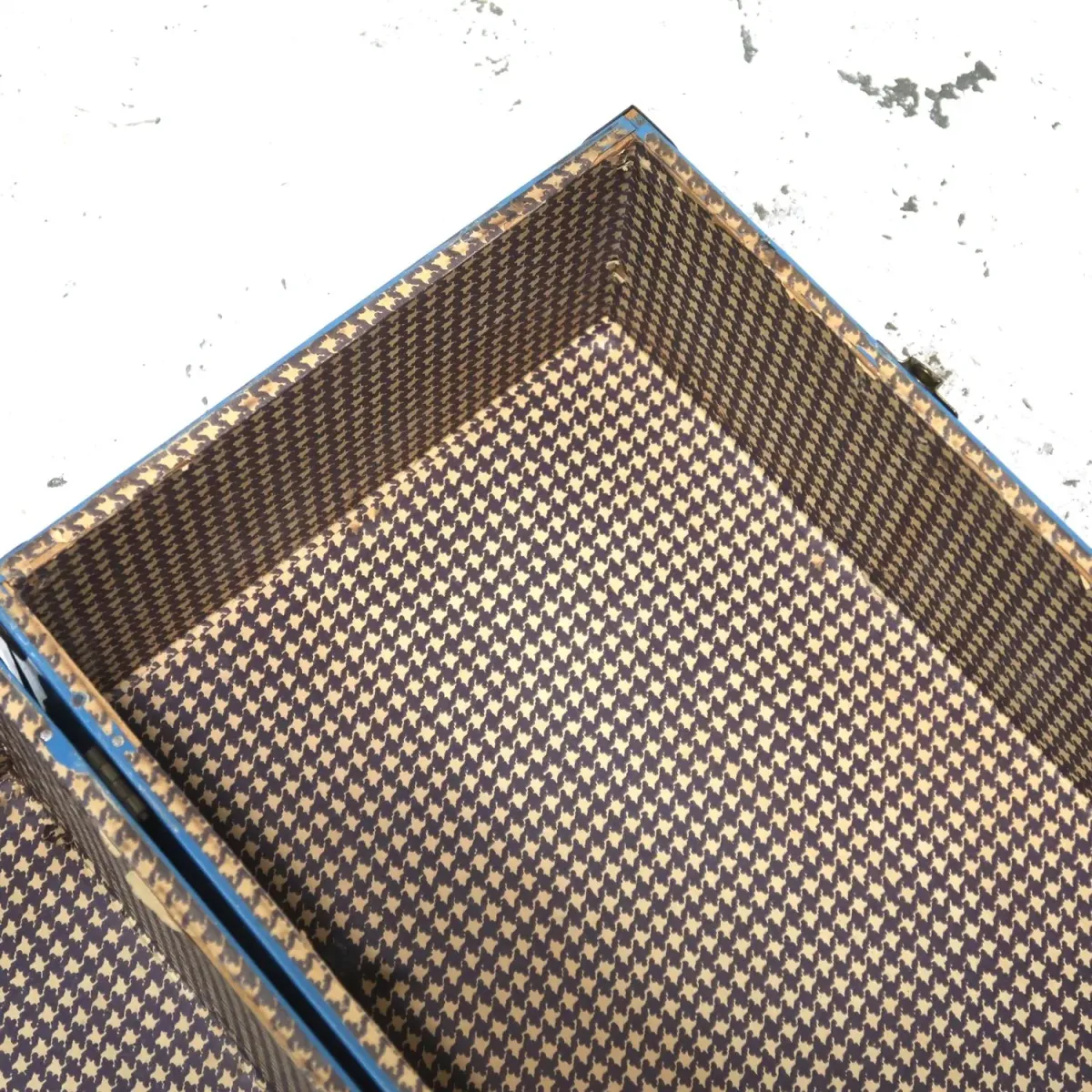 ビンテージ メタルトランク