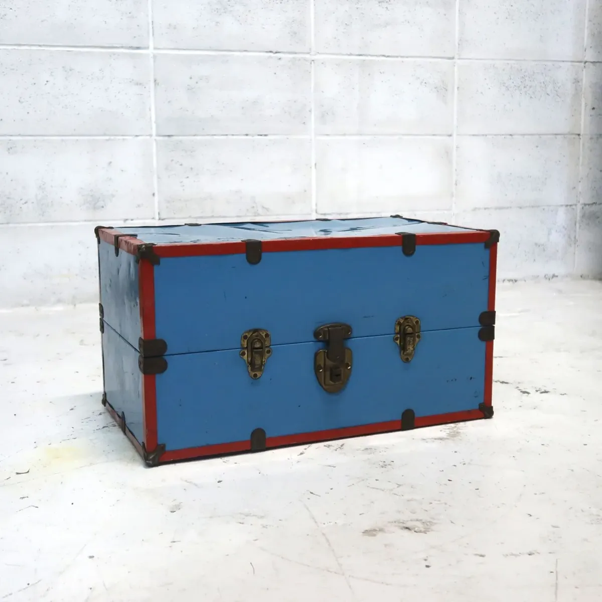 ビンテージ メタルトランク