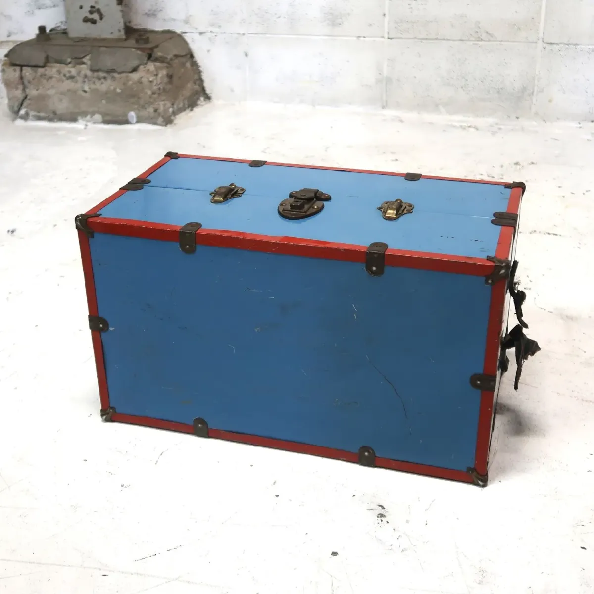 ビンテージ メタルトランク