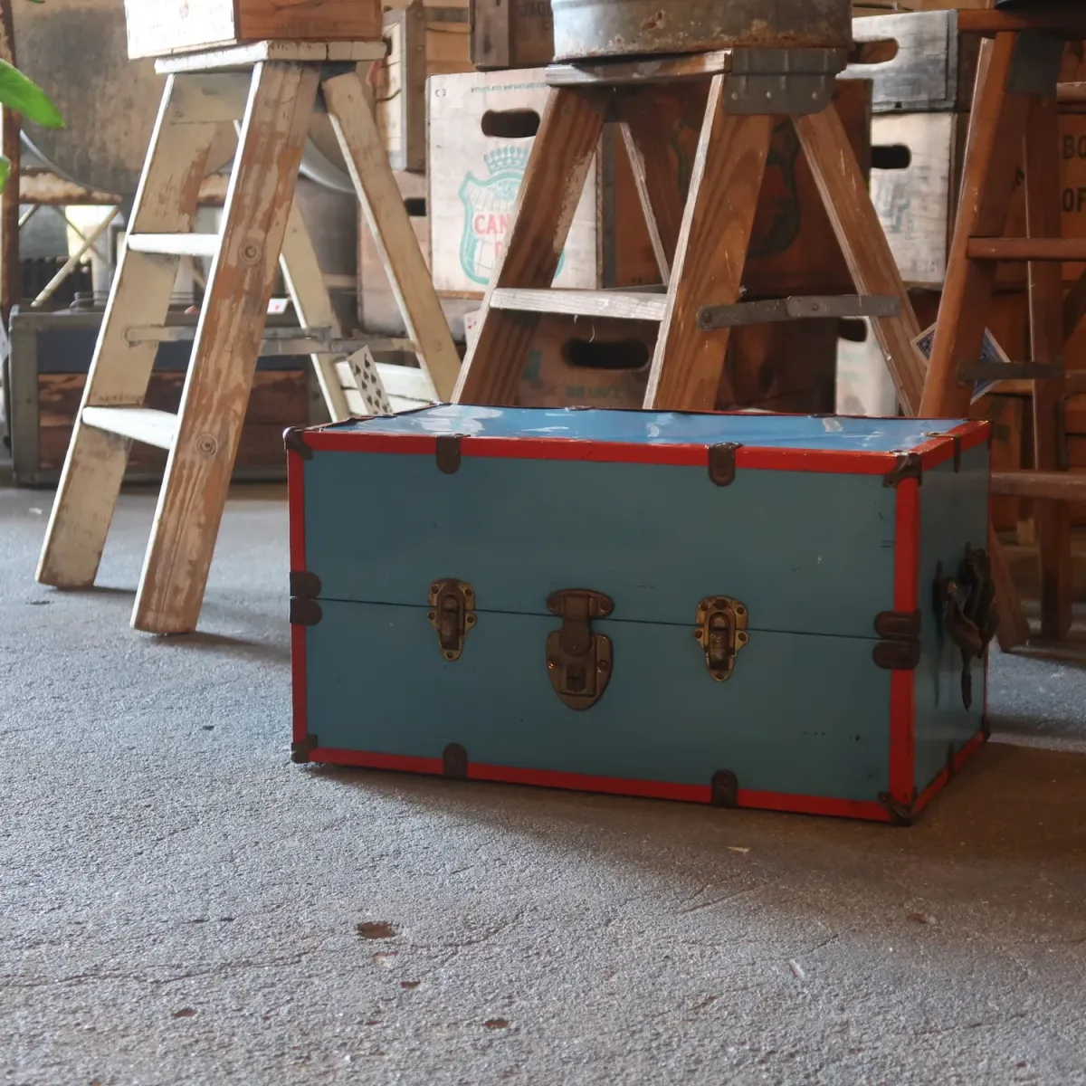 ビンテージ メタルトランク