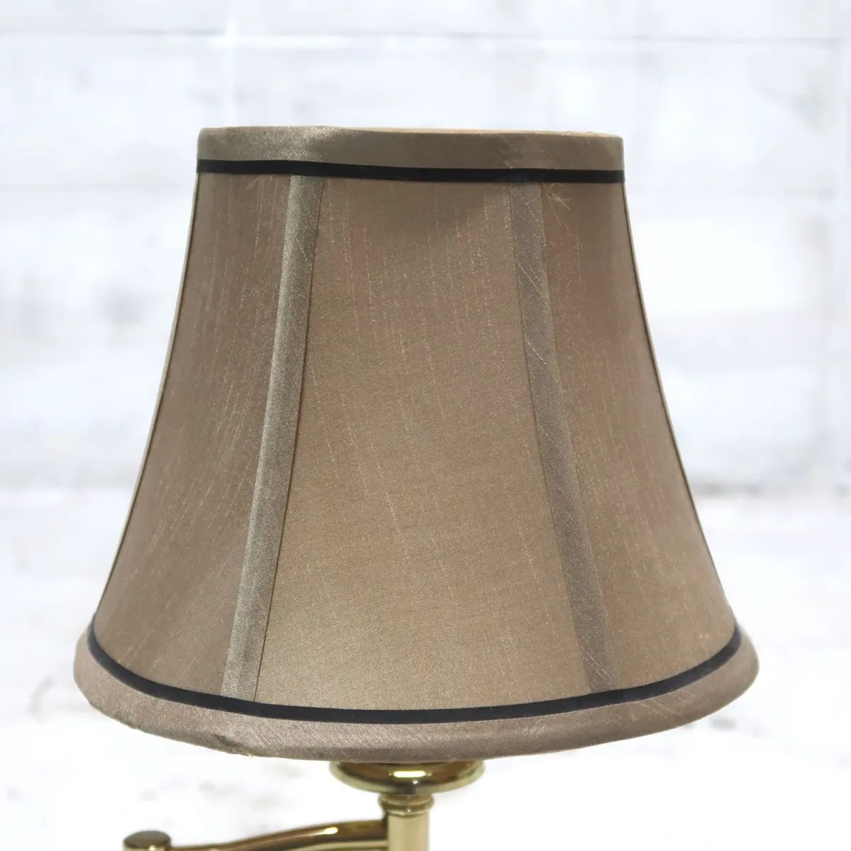 ゴールドメタル テーブルランプ