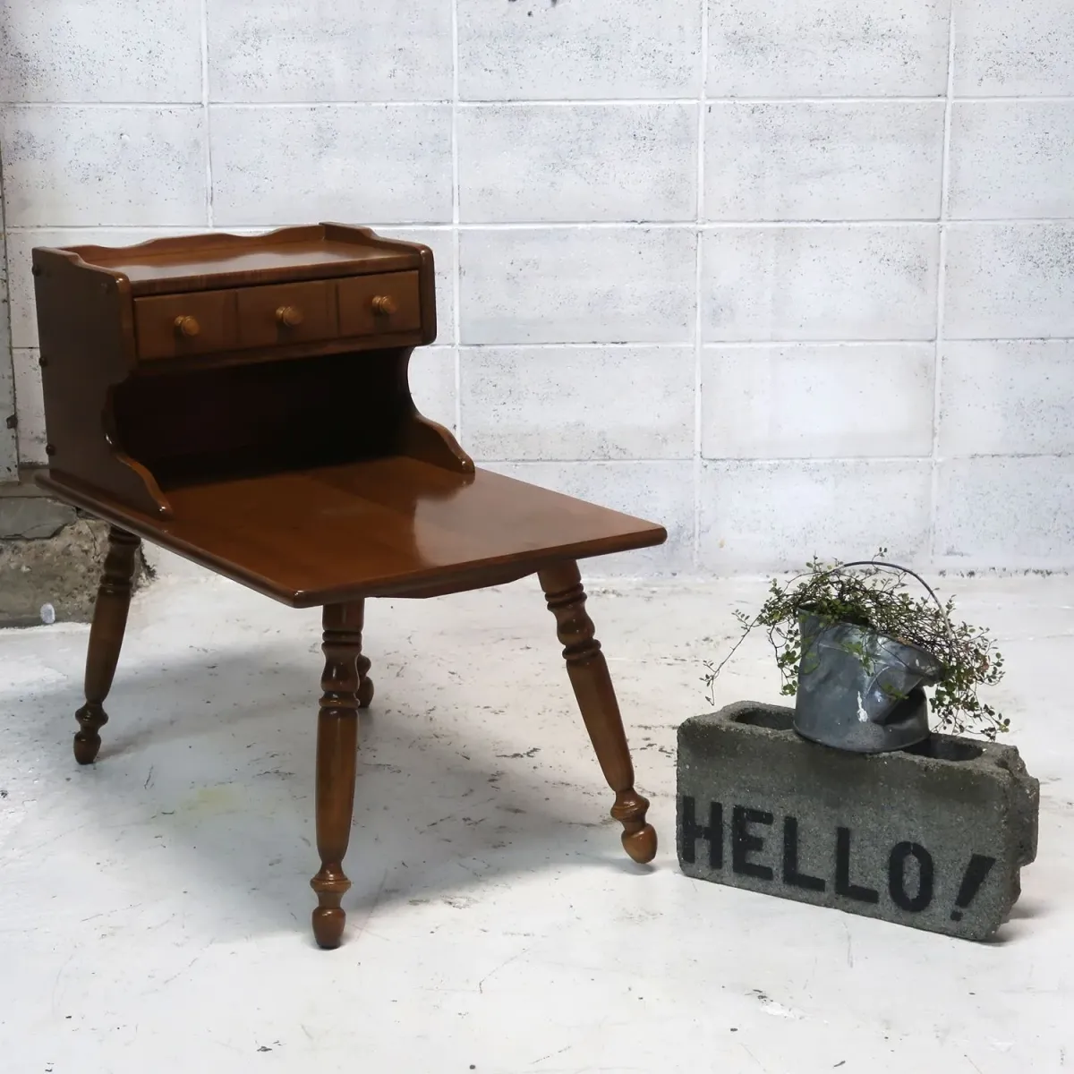 Baumritter アンティーク ステップエンドテーブル