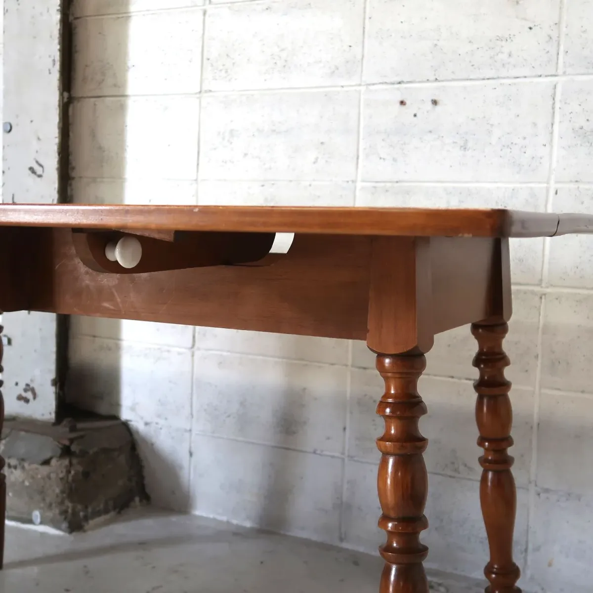 アンティーク バタフライ ダイニングテーブル