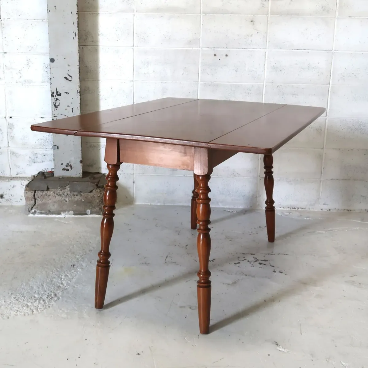 アンティーク バタフライ ダイニングテーブル