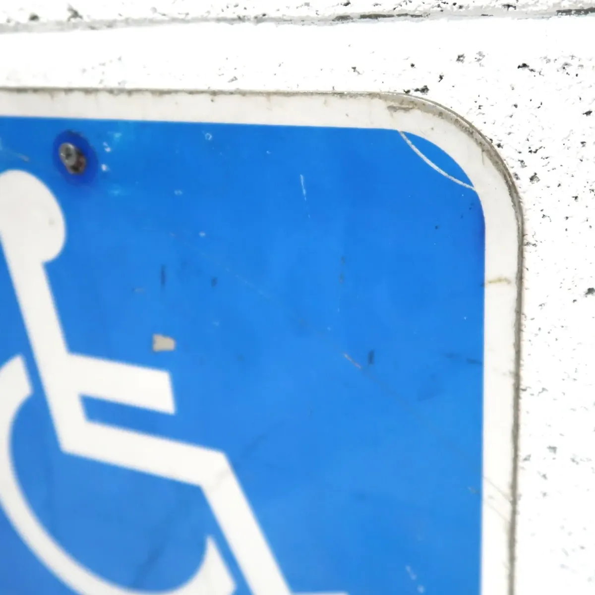 PARKING ONLY ロードサイン