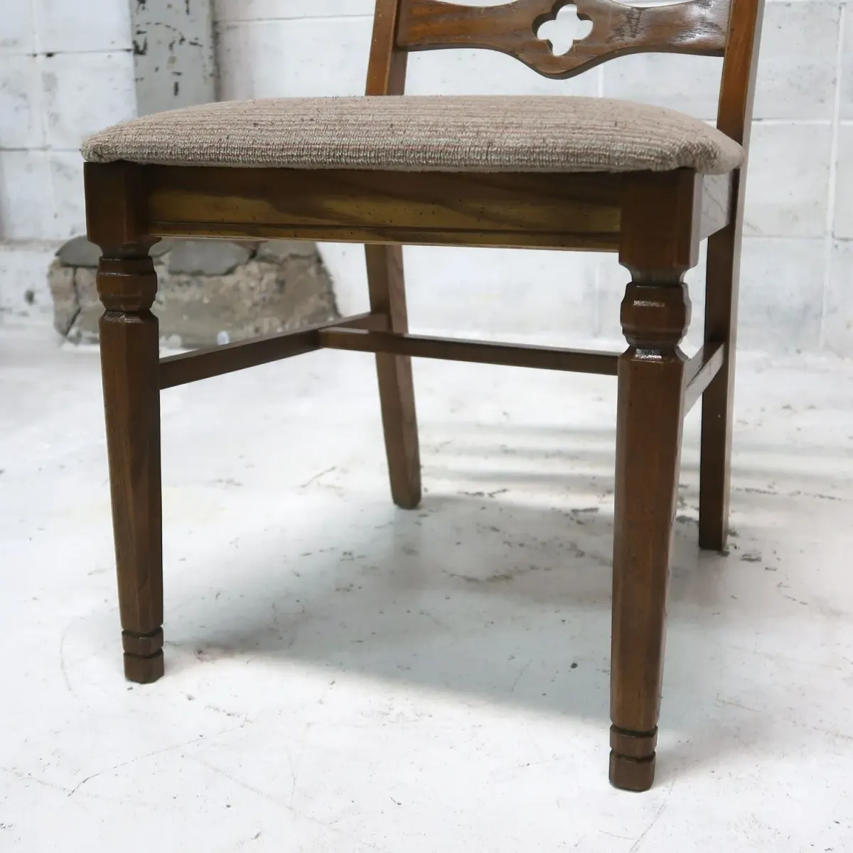 LIBERTY CHAIR COMPANY, INC. アンティーク ウッドチェア