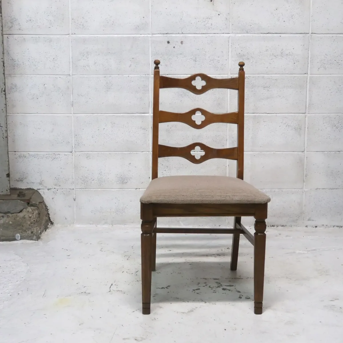 LIBERTY CHAIR COMPANY, INC. アンティーク ウッドチェア