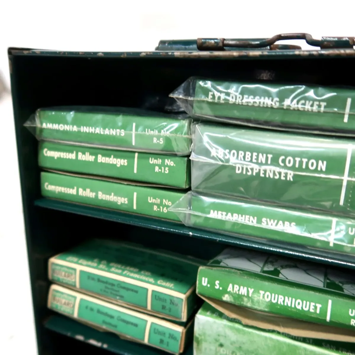 BULLARD ビンテージ FIRST AID メタルボックス ミリタリー