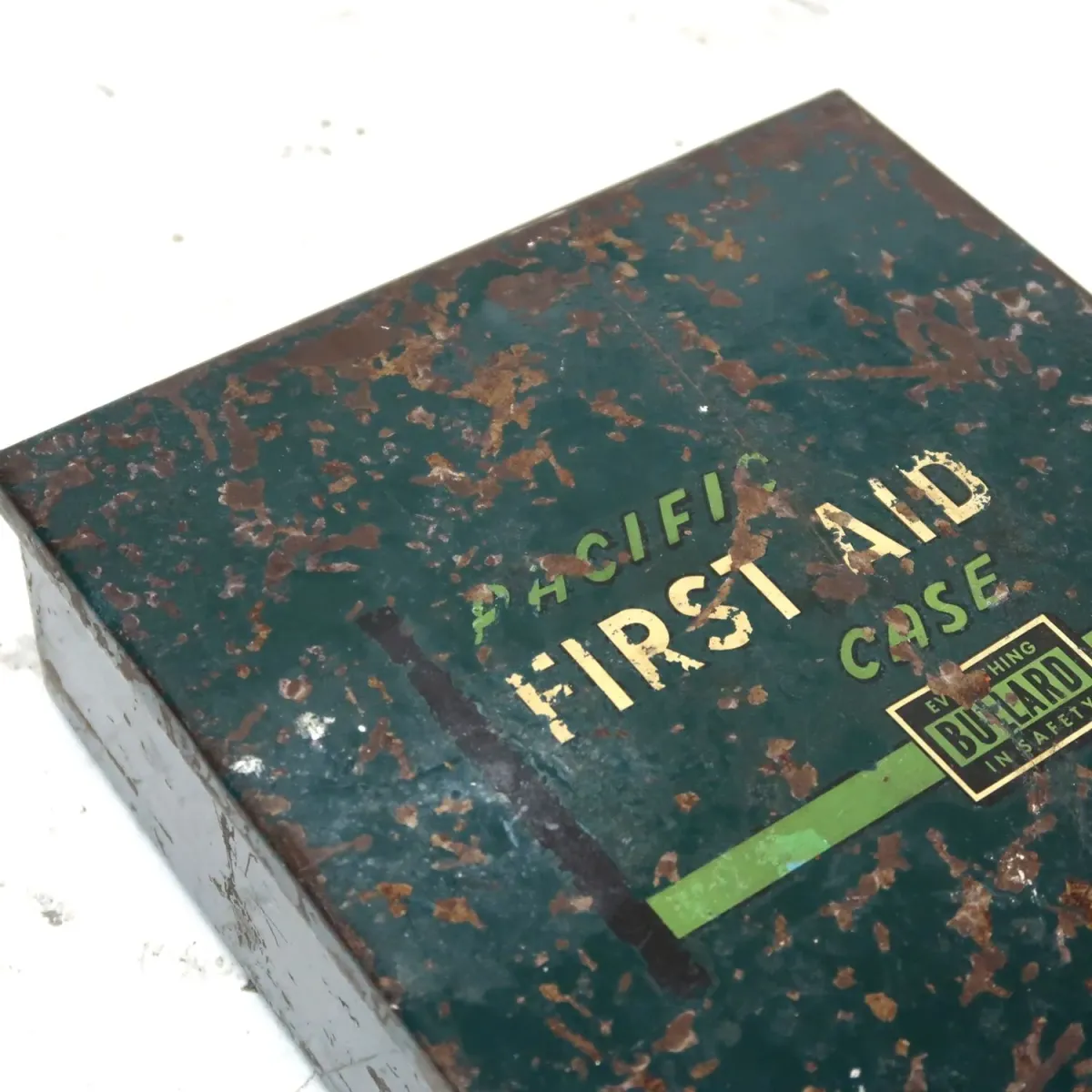 BULLARD ビンテージ FIRST AID メタルボックス ミリタリー