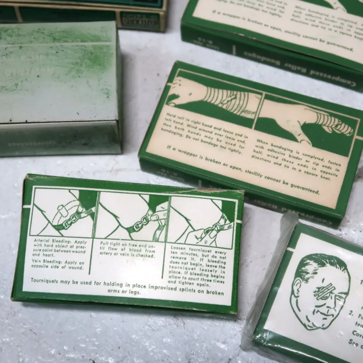 BULLARD ビンテージ FIRST AID メタルボックス ミリタリー