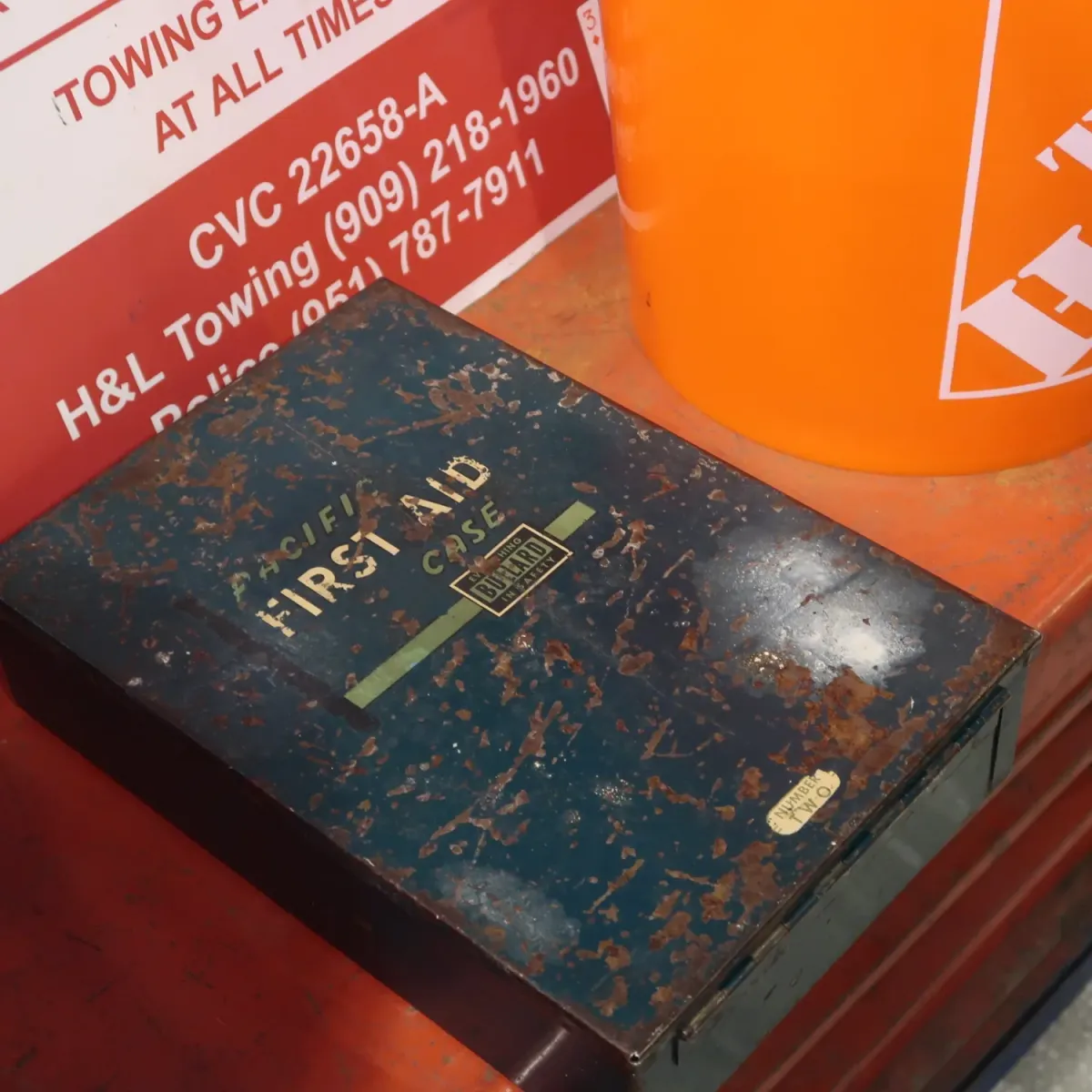 BULLARD ビンテージ FIRST AID メタルボックス ミリタリー