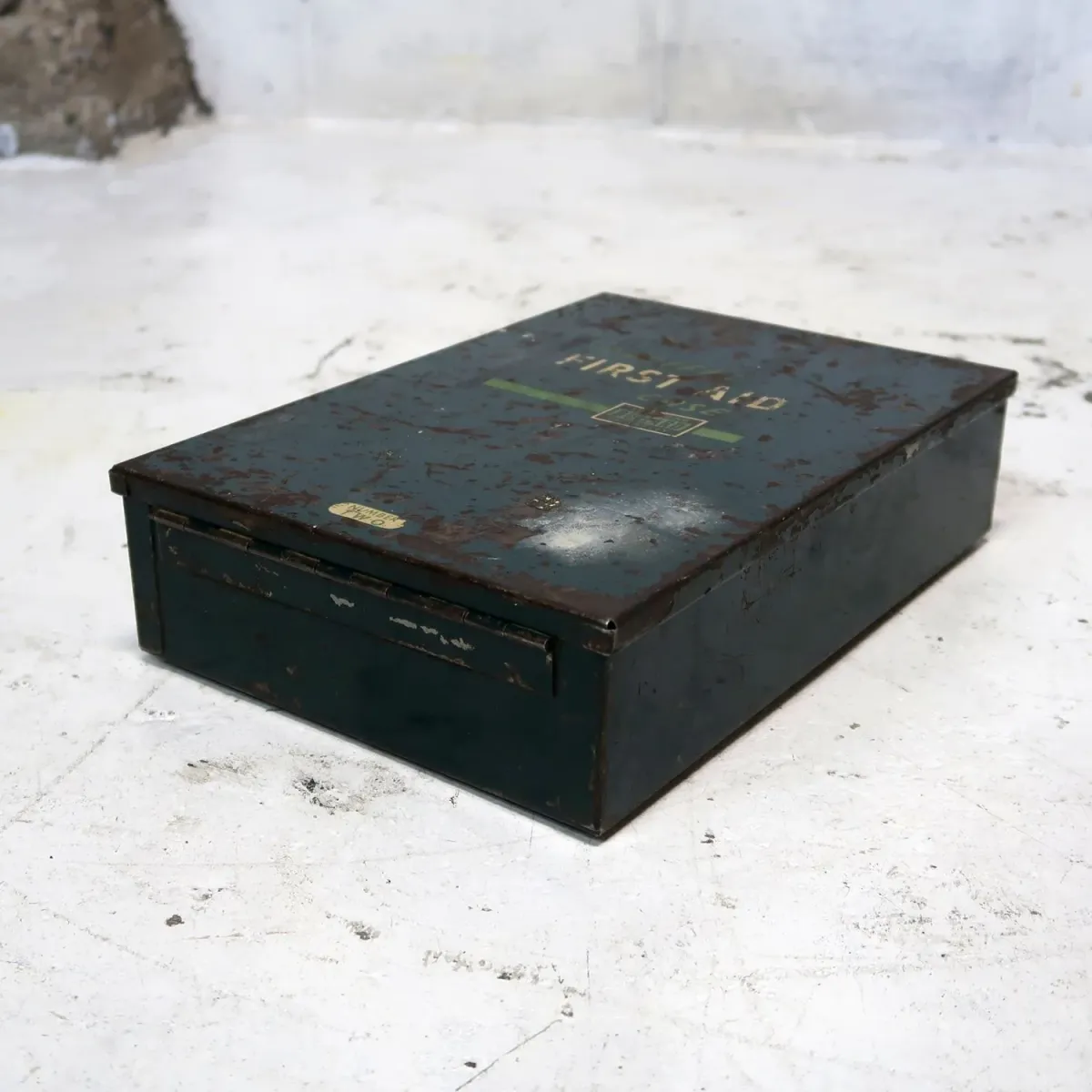 BULLARD ビンテージ FIRST AID メタルボックス ミリタリー