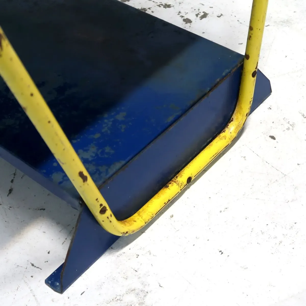 DELCO ビンテージ メタルシェルフ