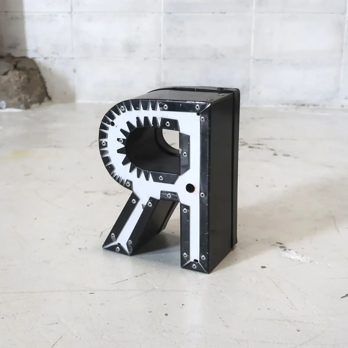 ビンテージ レターサイン ミニサイズ R