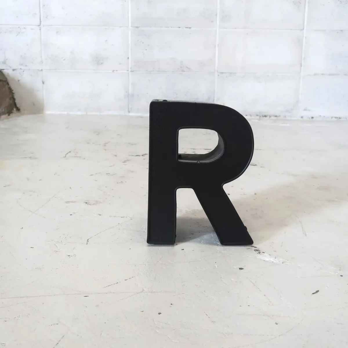 ビンテージ レターサイン ミニサイズ R