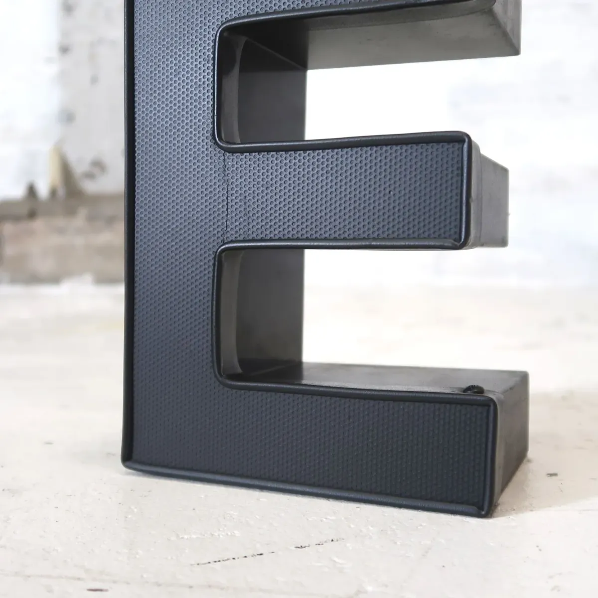 ビンテージ レターサイン ミニサイズ E