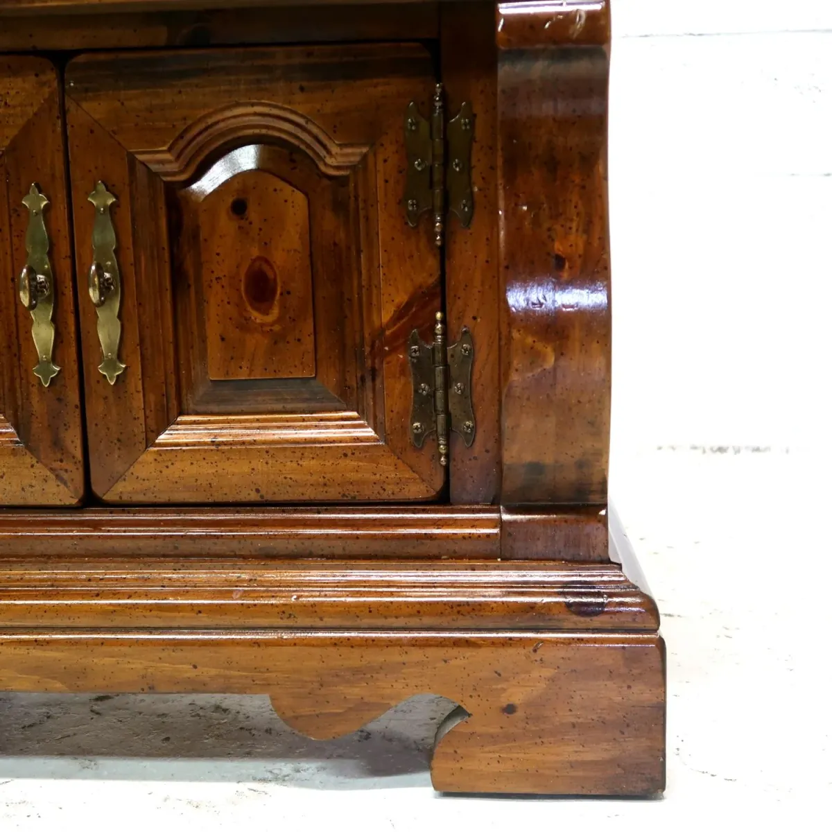 アンティーク ナイトスタンド