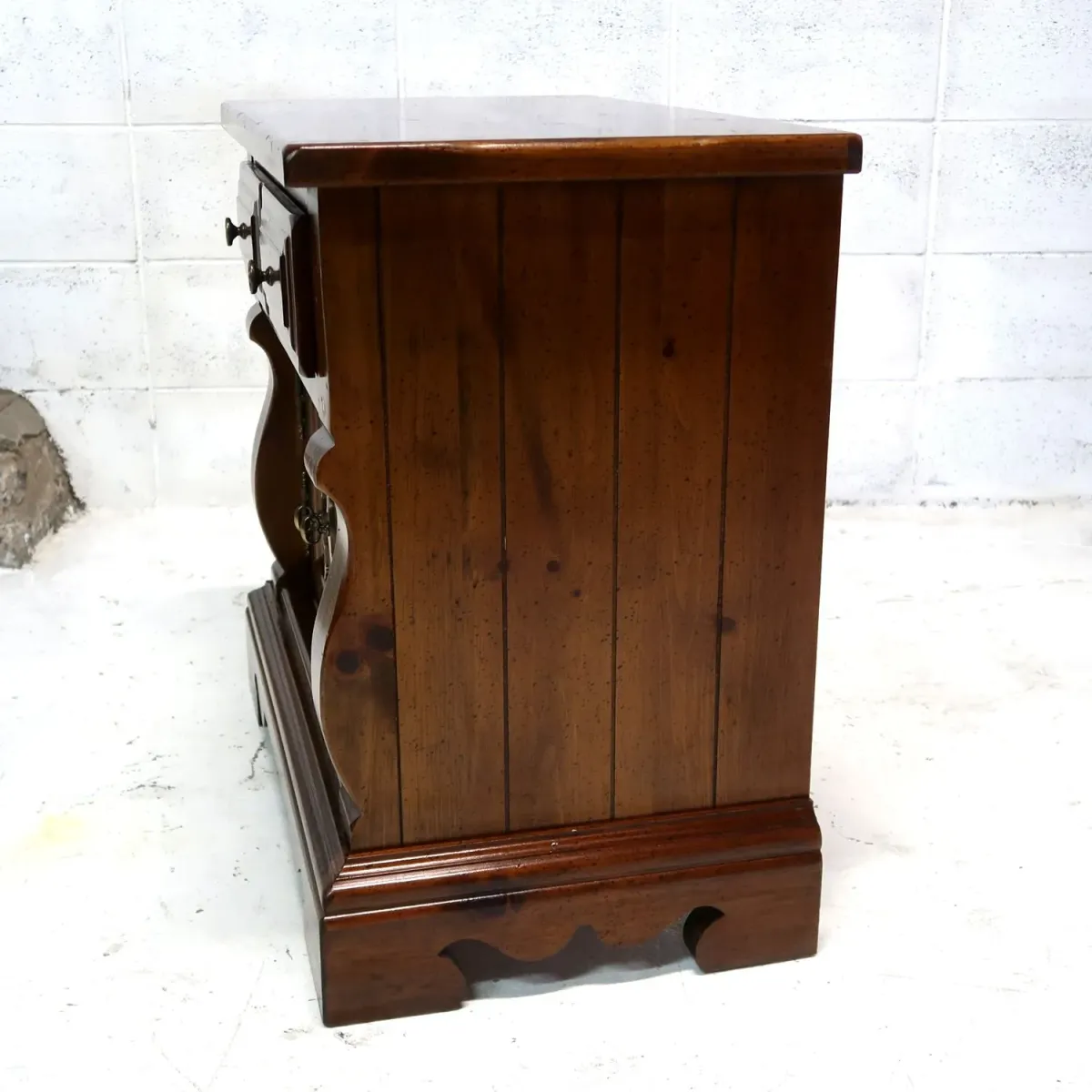 アンティーク ナイトスタンド