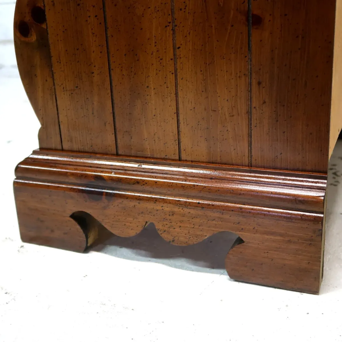 アンティーク ナイトスタンド