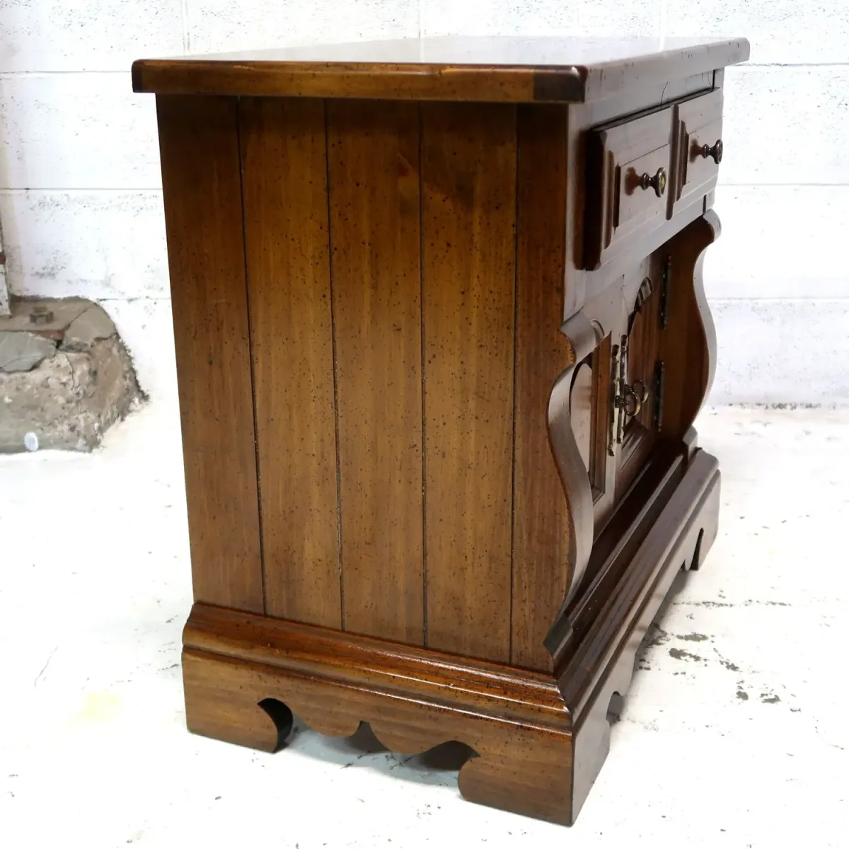 アンティーク ナイトスタンド