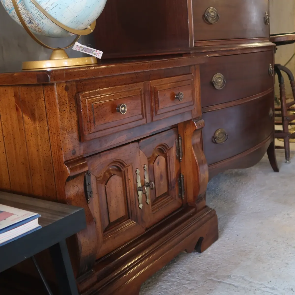 アンティーク ナイトスタンド