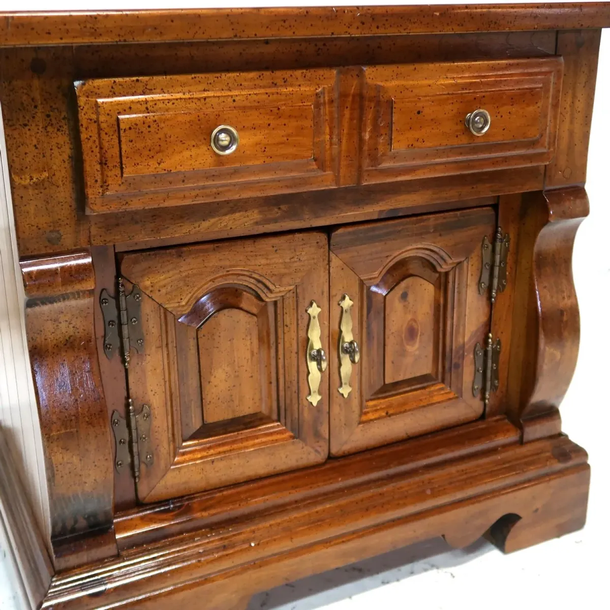 アンティーク ナイトスタンド