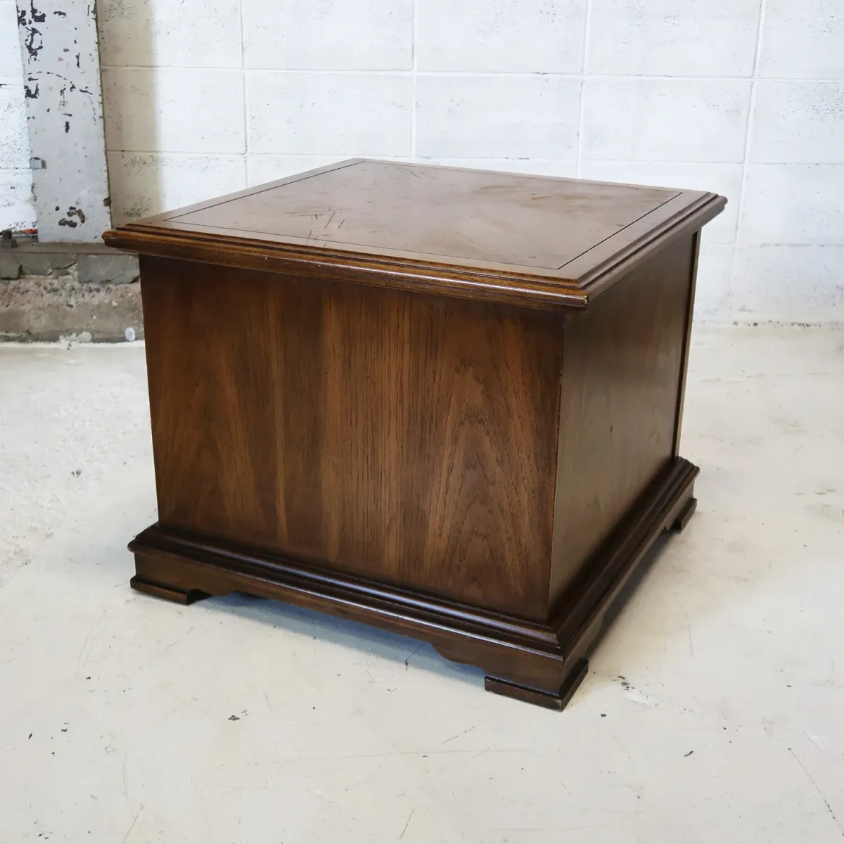 ビンテージ ウッドキャビネット