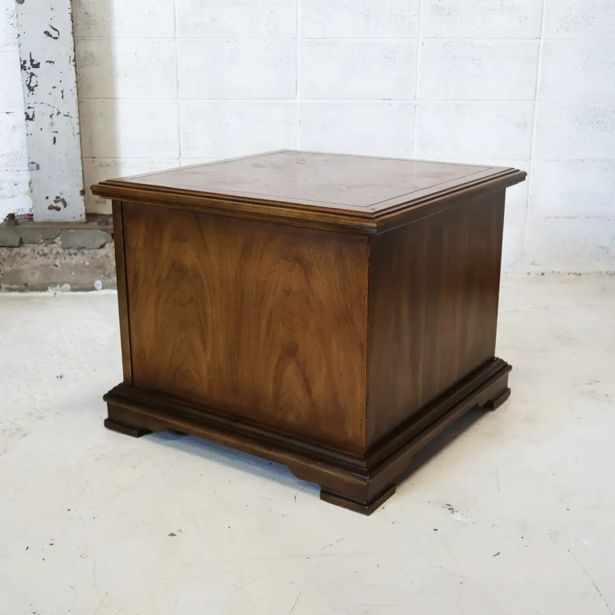 ビンテージ ウッドキャビネット