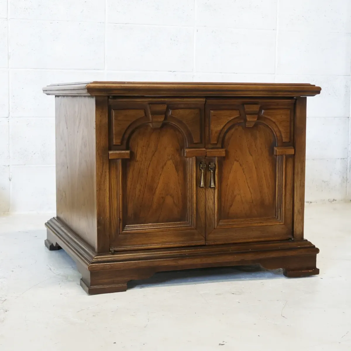 ビンテージ ウッドキャビネット