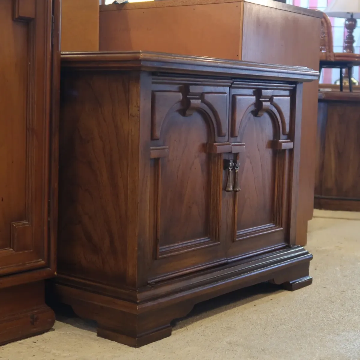 ビンテージ ウッドキャビネット