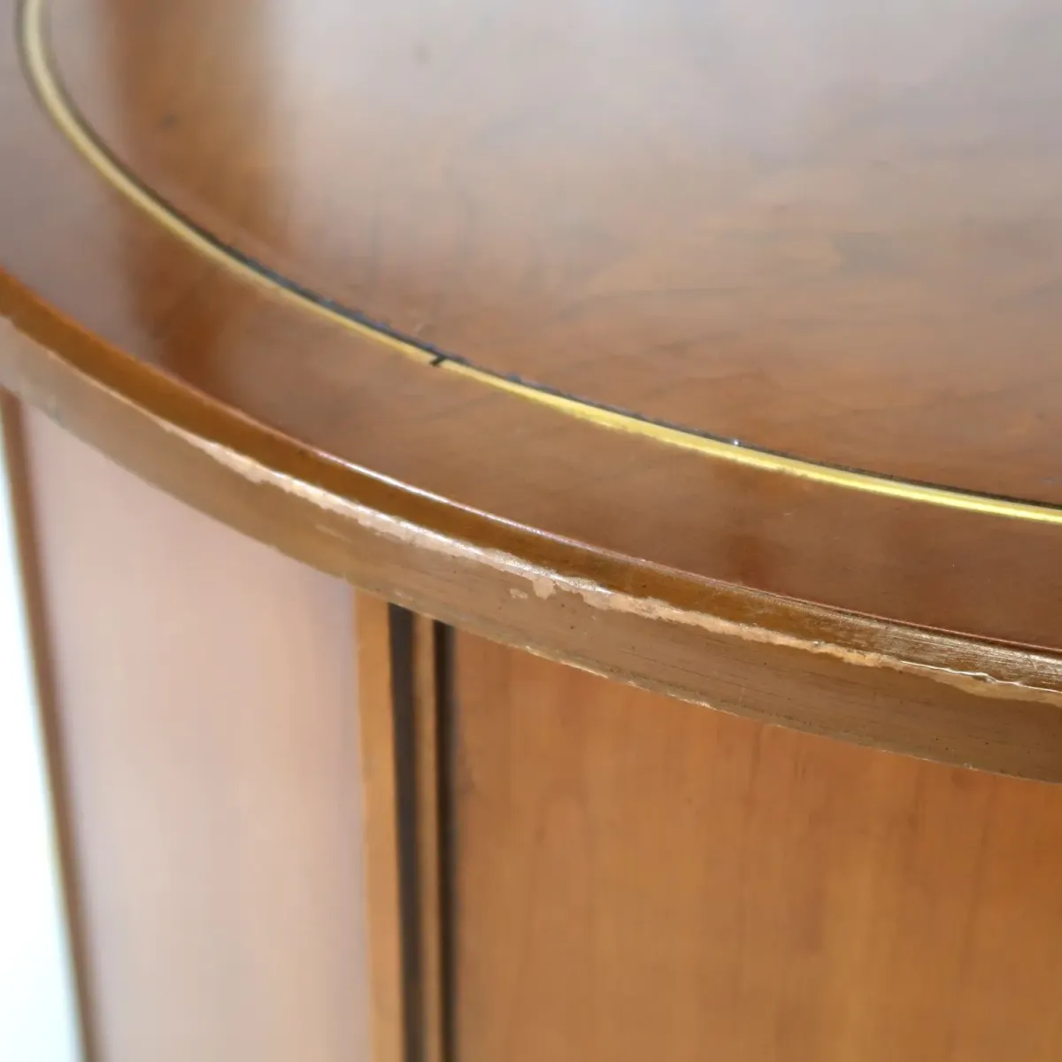 BASSETT FURNITURE アンティーク ラウンドサイドテーブル