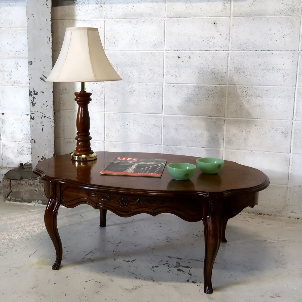 アンティーク コーヒーテーブル