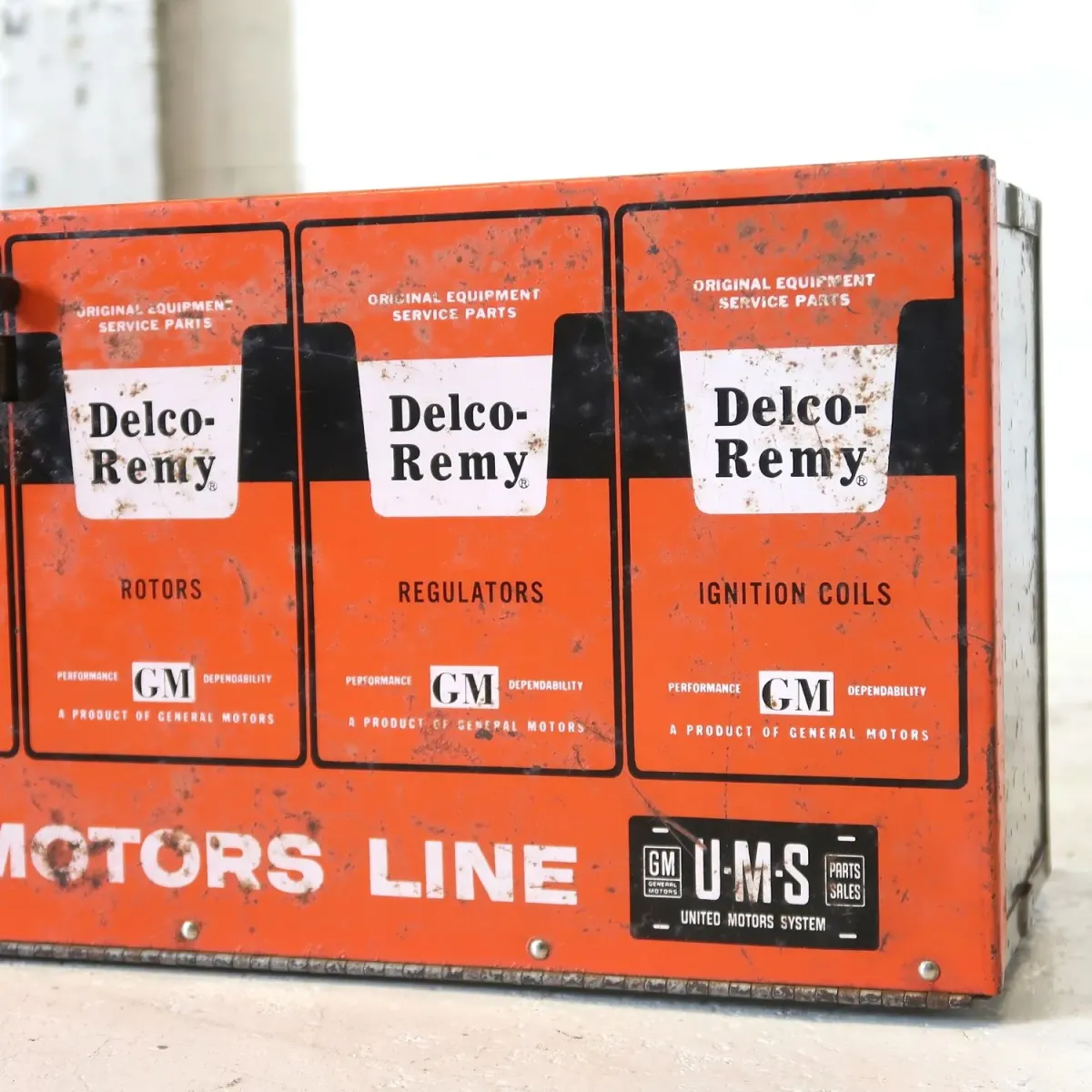 50's～ Delco-Remy ビンテージ パーツキャビネット